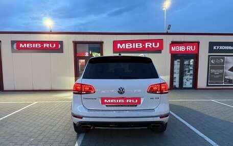 Volkswagen Touareg III, 2016 год, 3 450 000 рублей, 3 фотография