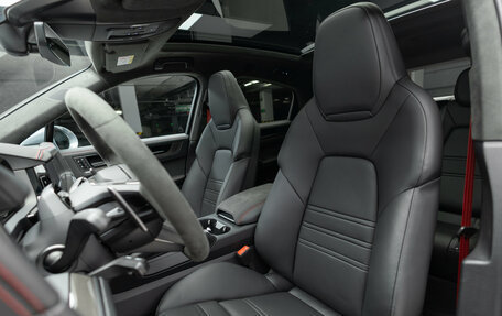 Porsche Cayenne III, 2026 год, 26 490 000 рублей, 11 фотография