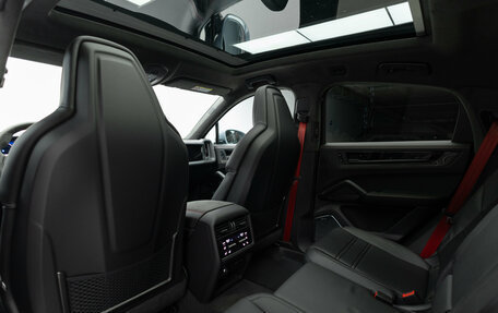 Porsche Cayenne III, 2026 год, 26 490 000 рублей, 29 фотография