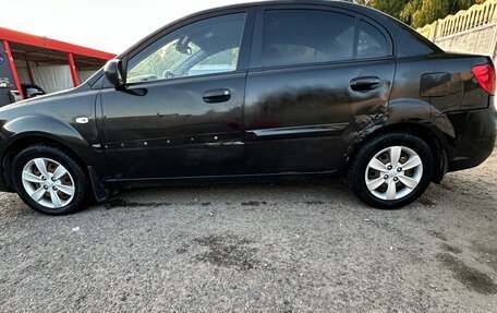 KIA Rio II, 2010 год, 220 000 рублей, 3 фотография