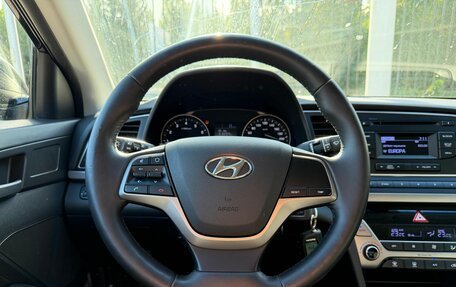 Hyundai Elantra VI рестайлинг, 2016 год, 1 399 000 рублей, 12 фотография