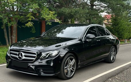 Mercedes-Benz E-Класс, 2018 год, 2 820 000 рублей, 3 фотография
