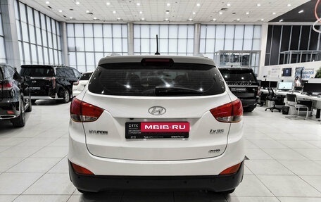 Hyundai ix35 I рестайлинг, 2012 год, 950 000 рублей, 7 фотография