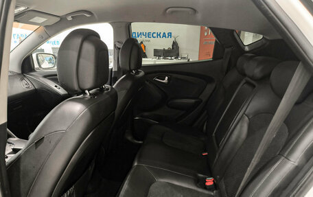 Hyundai ix35 I рестайлинг, 2012 год, 950 000 рублей, 14 фотография
