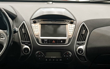 Hyundai ix35 I рестайлинг, 2012 год, 950 000 рублей, 17 фотография