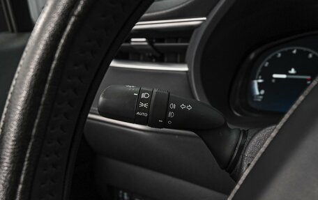 Toyota Venza, 2023 год, 4 730 000 рублей, 17 фотография