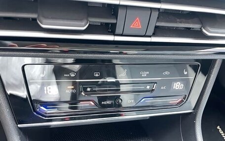 Volkswagen Lavida, 2022 год, 1 700 000 рублей, 9 фотография