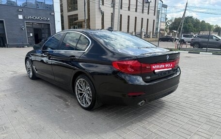 BMW 5 серия, 2019 год, 2 830 000 рублей, 3 фотография