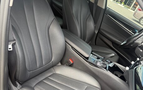 BMW 5 серия, 2019 год, 2 830 000 рублей, 14 фотография
