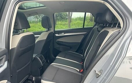 Volkswagen Golf VIII, 2022 год, 1 950 000 рублей, 17 фотография