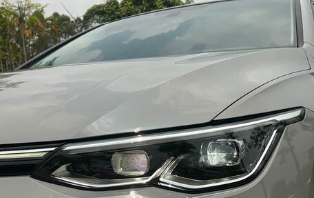Volkswagen Golf VIII, 2022 год, 1 950 000 рублей, 19 фотография