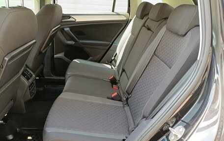 Volkswagen Tiguan II, 2020 год, 2 259 000 рублей, 11 фотография