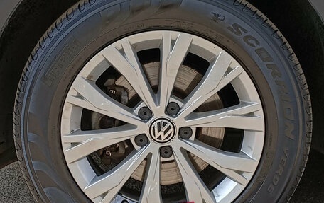Volkswagen Tiguan II, 2020 год, 2 259 000 рублей, 18 фотография