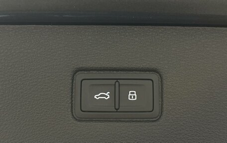 Audi Q7, 2025 год, 12 990 000 рублей, 24 фотография
