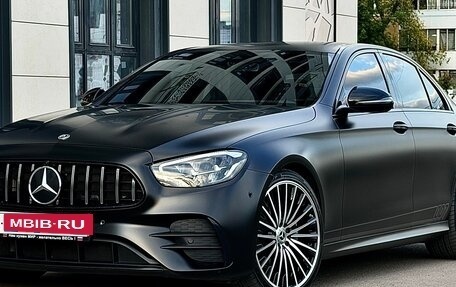 Mercedes-Benz E-Класс, 2022 год, 5 250 000 рублей, 8 фотография