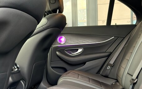 Mercedes-Benz E-Класс, 2022 год, 5 250 000 рублей, 39 фотография