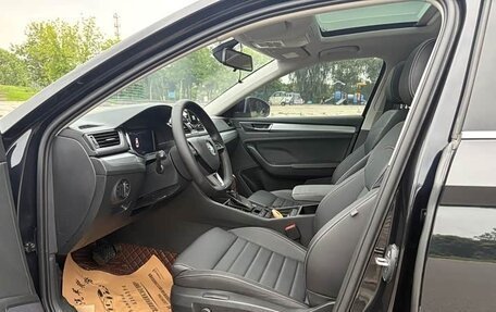Skoda Superb III рестайлинг, 2022 год, 2 250 000 рублей, 9 фотография
