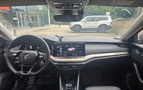 Skoda Octavia IV, 2022 год, 2 200 000 рублей, 10 фотография