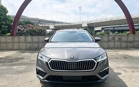 Skoda Octavia IV, 2022 год, 2 200 000 рублей, 2 фотография