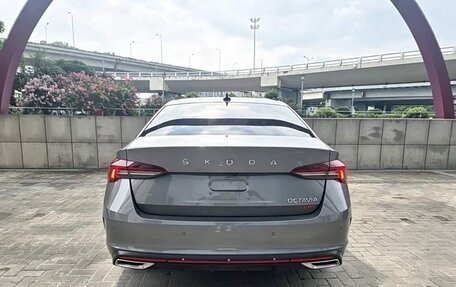 Skoda Octavia IV, 2022 год, 2 200 000 рублей, 7 фотография