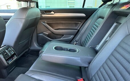 Volkswagen Passat B8 рестайлинг, 2019 год, 2 350 000 рублей, 3 фотография