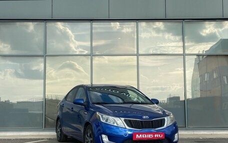 KIA Rio III рестайлинг, 2013 год, 559 000 рублей, 2 фотография