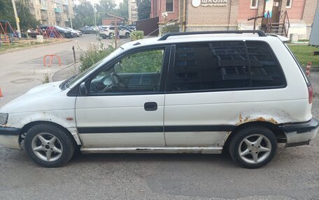 Mitsubishi Space Runner II, 1998 год, 65 000 рублей, 2 фотография