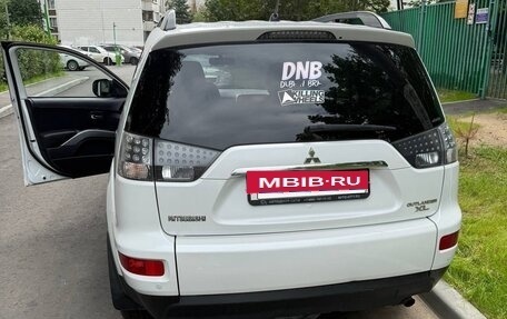 Mitsubishi Outlander III рестайлинг 3, 2011 год, 1 250 000 рублей, 5 фотография