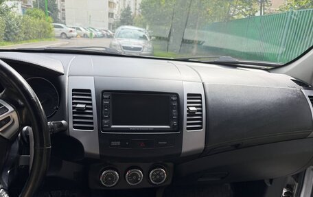Mitsubishi Outlander III рестайлинг 3, 2011 год, 1 250 000 рублей, 21 фотография