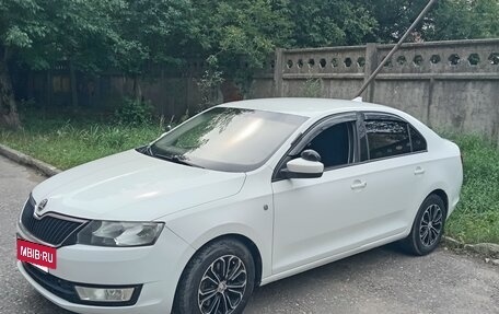 Skoda Rapid I, 2014 год, 550 000 рублей, 3 фотография
