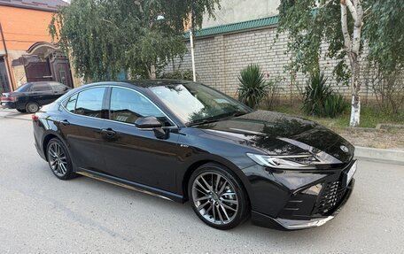 Toyota Camry, 2024 год, 3 480 000 рублей, 4 фотография