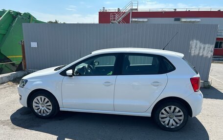 Volkswagen Polo VI (EU Market), 2011 год, 780 000 рублей, 2 фотография