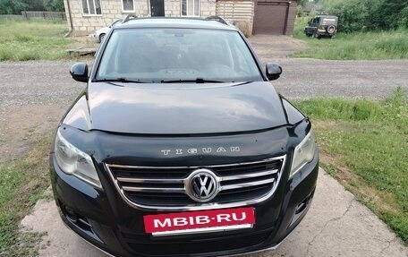 Volkswagen Tiguan I, 2010 год, 1 030 000 рублей, 2 фотография