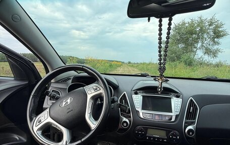 Hyundai ix35 I рестайлинг, 2012 год, 1 200 000 рублей, 11 фотография