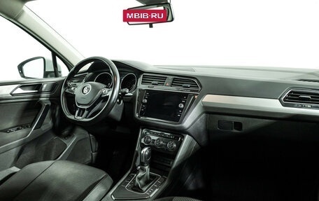 Volkswagen Tiguan II, 2020 год, 1 649 700 рублей, 9 фотография