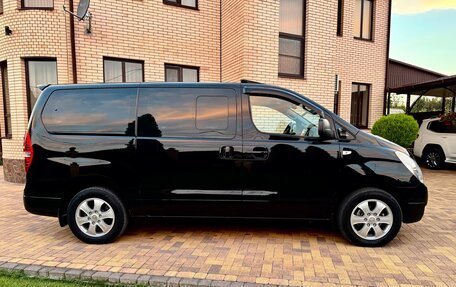 Hyundai Grand Starex Grand Starex I рестайлинг 2, 2015 год, 2 400 000 рублей, 5 фотография