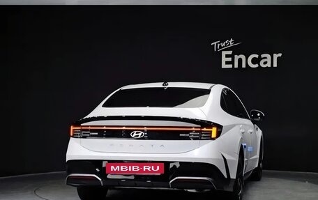 Hyundai Sonata VIII, 2023 год, 2 450 000 рублей, 3 фотография