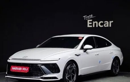 Hyundai Sonata VIII, 2023 год, 2 450 000 рублей, 1 фотография