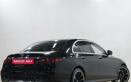Mercedes-Benz E-Класс, 2022 год, 6 299 000 рублей, 7 фотография