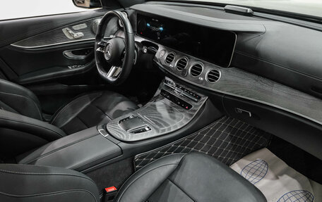 Mercedes-Benz E-Класс, 2022 год, 6 299 000 рублей, 18 фотография