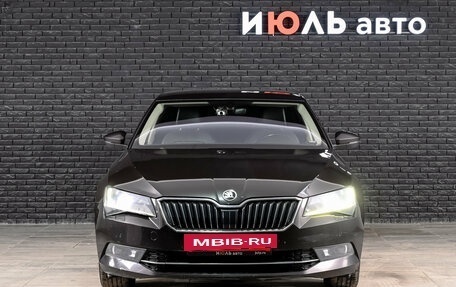 Skoda Superb III рестайлинг, 2018 год, 1 370 000 рублей, 2 фотография