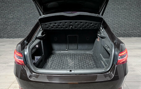 Skoda Superb III рестайлинг, 2018 год, 1 370 000 рублей, 6 фотография