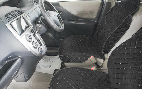 Toyota Ractis I, 2005 год, 649 000 рублей, 9 фотография