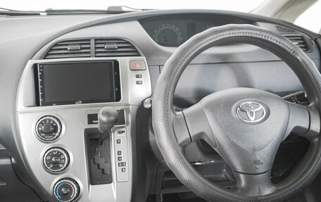 Toyota Ractis I, 2005 год, 649 000 рублей, 15 фотография