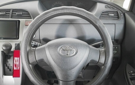 Toyota Ractis I, 2005 год, 649 000 рублей, 16 фотография