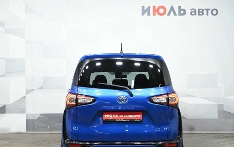 Toyota Sienta II, 2019 год, 1 350 000 рублей, 5 фотография