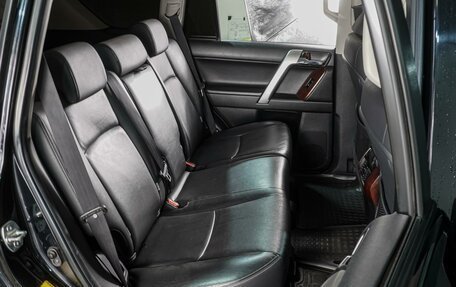 Toyota Land Cruiser Prado 150 рестайлинг 2, 2017 год, 4 349 000 рублей, 7 фотография