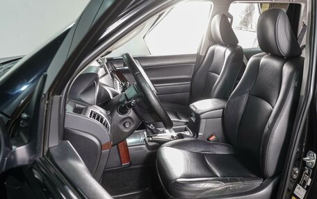 Toyota Land Cruiser Prado 150 рестайлинг 2, 2017 год, 4 349 000 рублей, 10 фотография