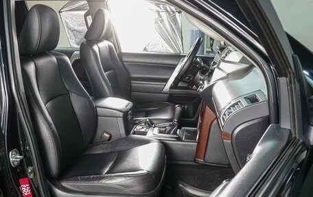 Toyota Land Cruiser Prado 150 рестайлинг 2, 2017 год, 4 349 000 рублей, 8 фотография