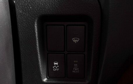 Toyota Land Cruiser Prado 150 рестайлинг 2, 2017 год, 4 349 000 рублей, 26 фотография